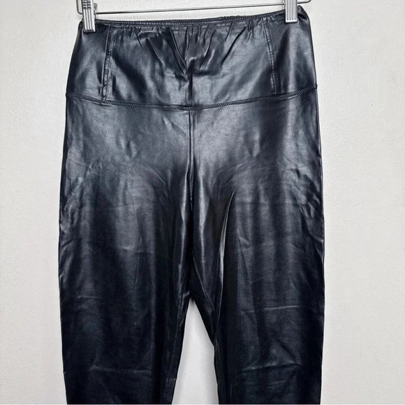 Aritzia Wilfred Free Womens Xsmall Daria Vegan Leather  Legging - Picture 3 of 14